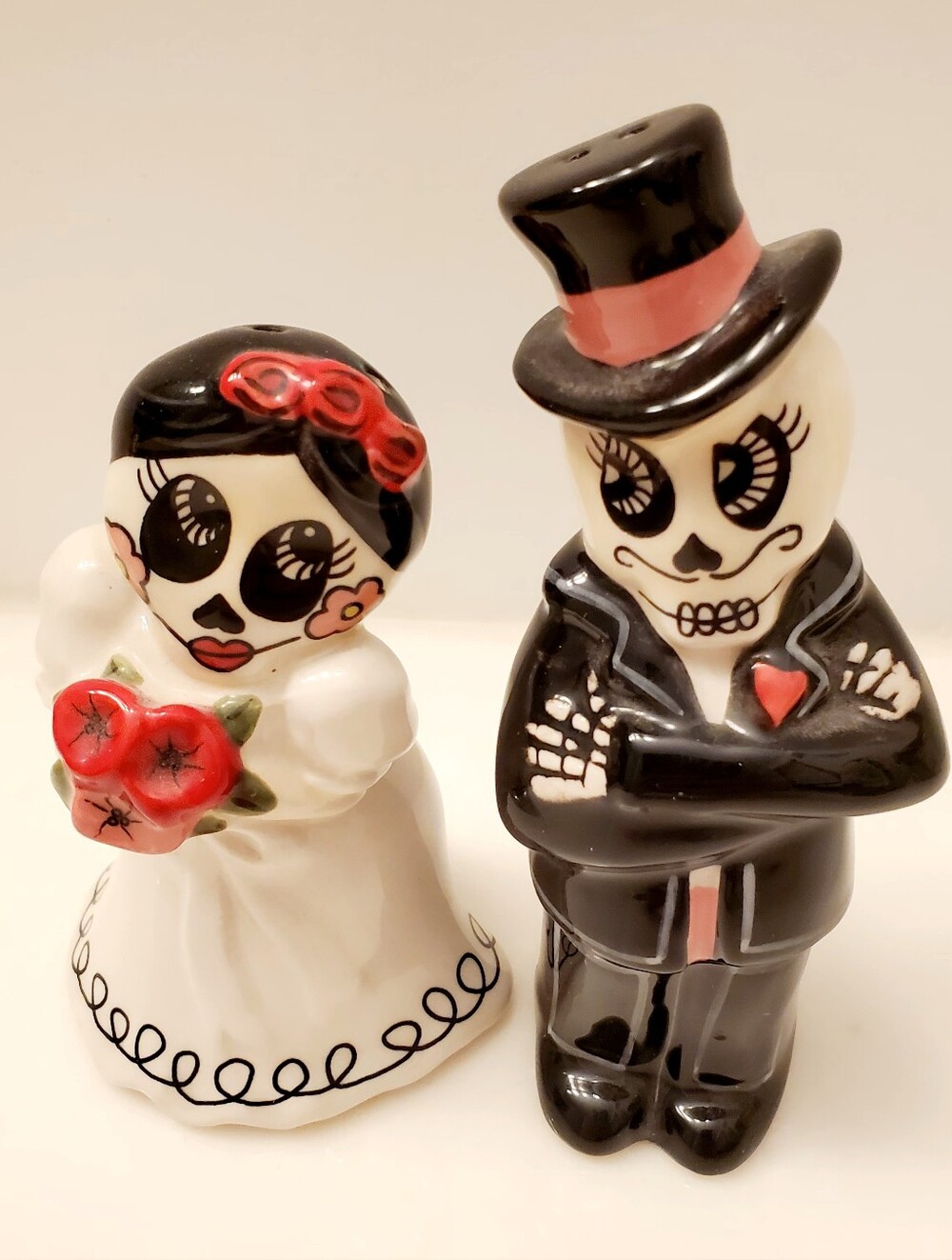 Day Of The Dead Bride & Groom Salt & Pepper Shakers, See Description